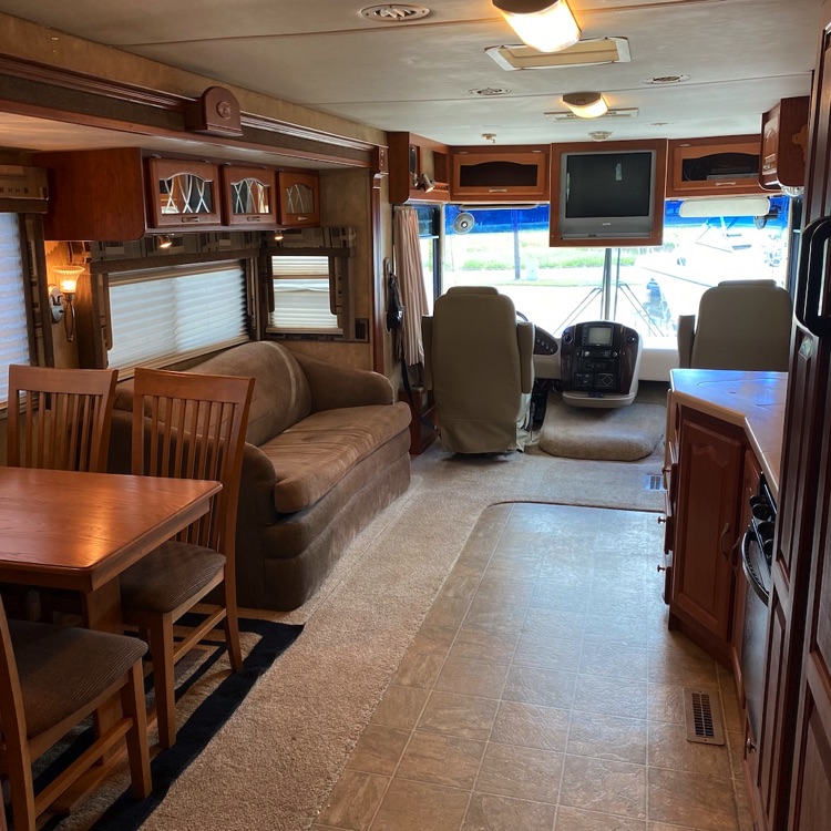 2007 Forest River Georgetown 370TS